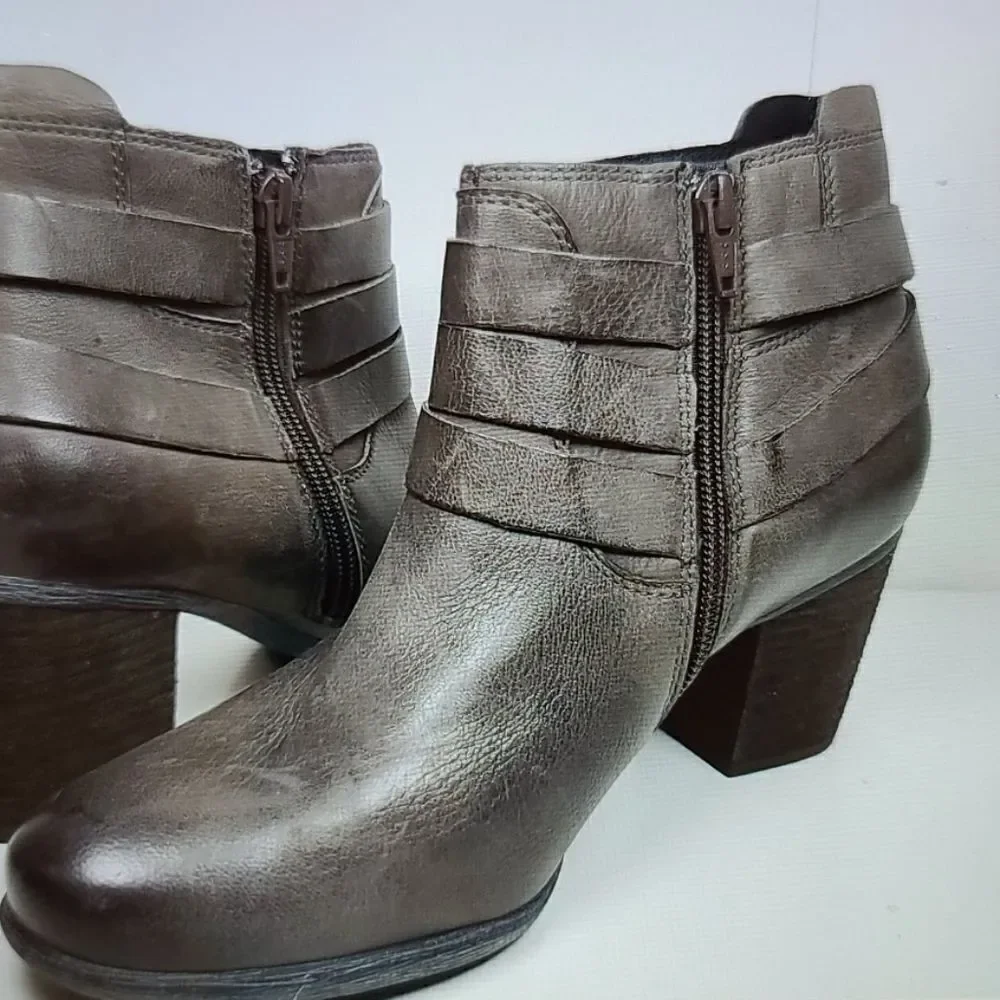 - Josef sibel‎ ankle boots size 37